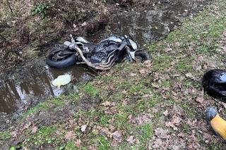 Fatalny wypadek na motocyklu w Dulczy Wielkiej. Młoda kobieta w szpitalu