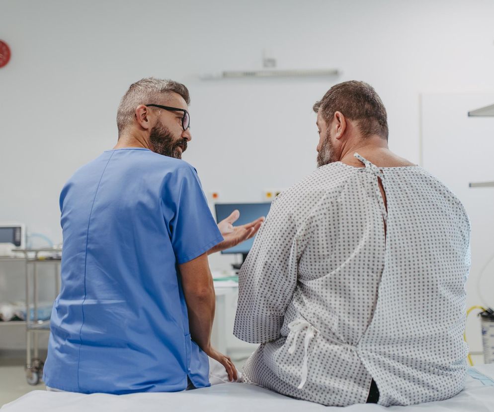 Tak 	otyłość wpływa na serce i układ krążenia. Kardiolog wymienia skutki i powikłania