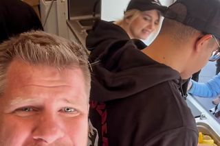 Budka Filipa Chajzera w Krakowie mimo afery, nadal działa w tym samym miejscu