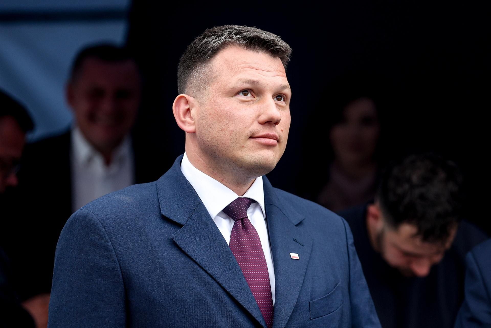 Mentzen w innej stolicy w Godzinę W. Odpalił racę