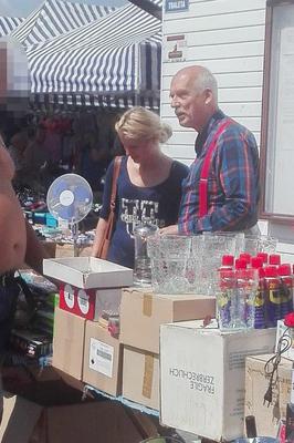 Janusz zapomniał skarpet