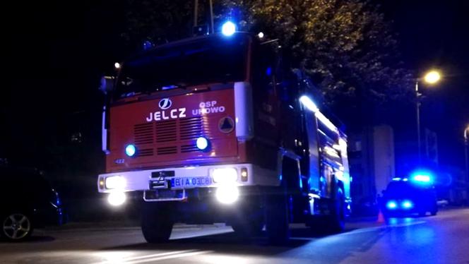 Miejsce wypadku zabezpieczali m.in. druhowie OSP Uhowo