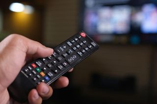 Jesienna ramówka 2025 - najważniejsze programy w TVN, Polsacie i TVP. Co warto obejrzeć?