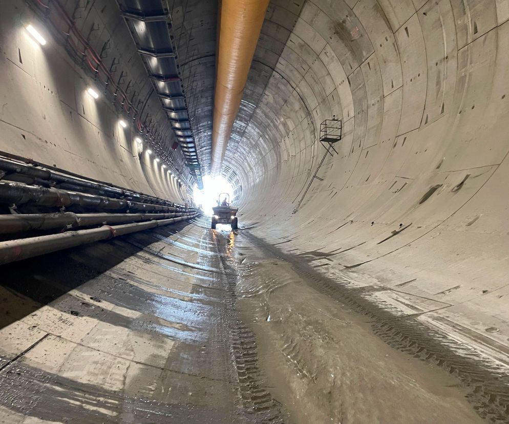 Gigantyczne betonowe puzzle. Tak buduje się tunel na S19  