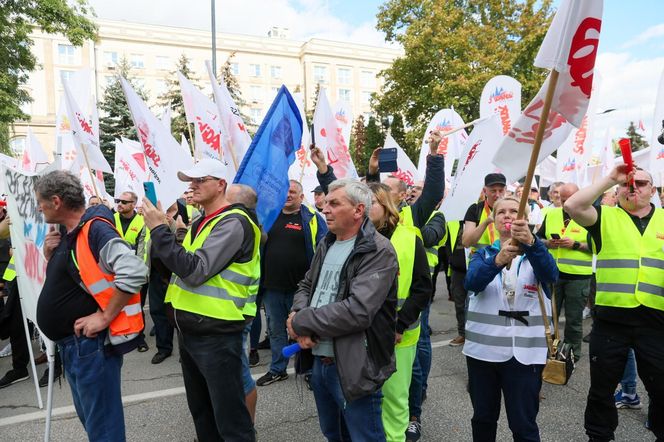 Związkowcy z BEKO protestowali przed ambasadą Turcji 