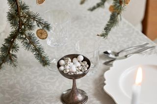 Dekoracja stołu wigilijnego