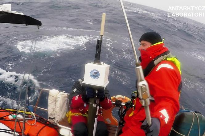 Antarktyczne Laboratorium Katharsis II: Badanie oceanu