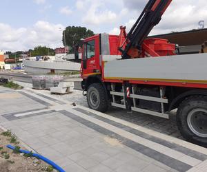 Na parking w Starachowicach Dolnych poczekamy do końca wakacji