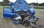 Trzy osoby poszkodowane w wypadku niedaleko Kościana. Policja wyjaśnia kto zawinił