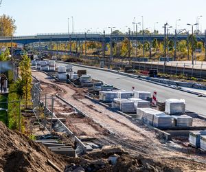 Park linearny na Służewcu w Warszawie pod koniec budowy