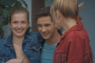 M jak miłość po wakacjach 2020. Mateusz (Krystian Domagała), Ewka (Jowita Chwałek), Ala (Alicja Ostolska)