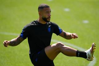 Memphis Depay: Barcelona, Lyon, tatuaż, ciuchy, dziewczyna, wiek, wzrost. Kim jest holenderski piłkarz?