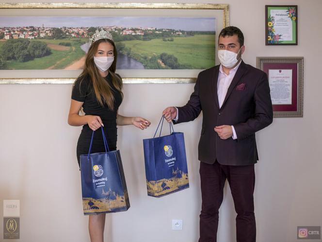 Wiktoria Wiśniewska z Grajewa walczy o wygraną w Miss Globe 2020 [ZDJĘCIA]