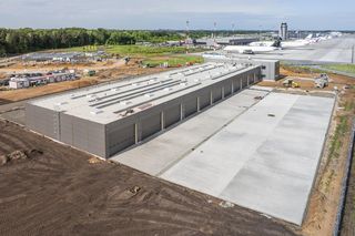 Baza transportowa powstaje na Katowice Airport. Tu będą stacjonować lotniskowe oczyszczarki