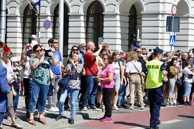 Święto Pracy w Warszawie. Przemaszerowali pod hasłem  "Chcemy Europy Socjalnej!"