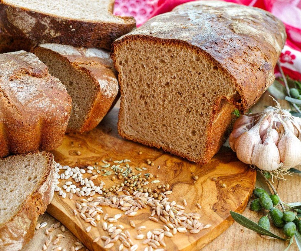 chleb orkiszowy na drożdżach