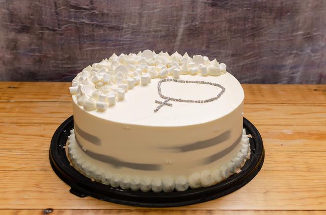 Tort na chrzest - jak samodzielnie przygotować tort z okazji Chrztu Świętego?