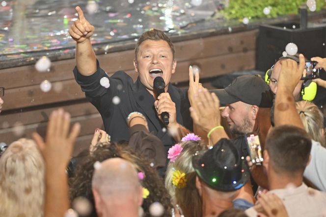 Festiwal Weselnych Przebojów Polsatu. Marcelina Zawadzka jak młoda, Ela Romanowska z wielkim rozcięciem, a Miszczak kwitnie!