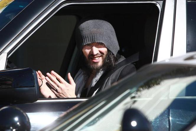 russell brand policja zdjęcia