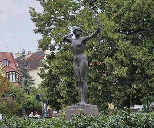 Rzeźby i pomniki, które tworzą Bydgoszcz. Poznaj symbole miasta