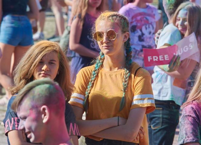 Lublin: Festiwal Kolorów 2018. Kolory Holi wystrzeliły w powietrze!