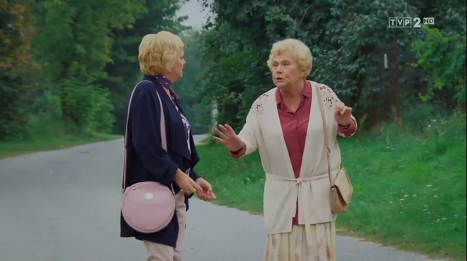M jak miłość, odcinek 1413. Barbara (Teresa Lipowska), Kisielowa (Małgorzata Różniatowska)