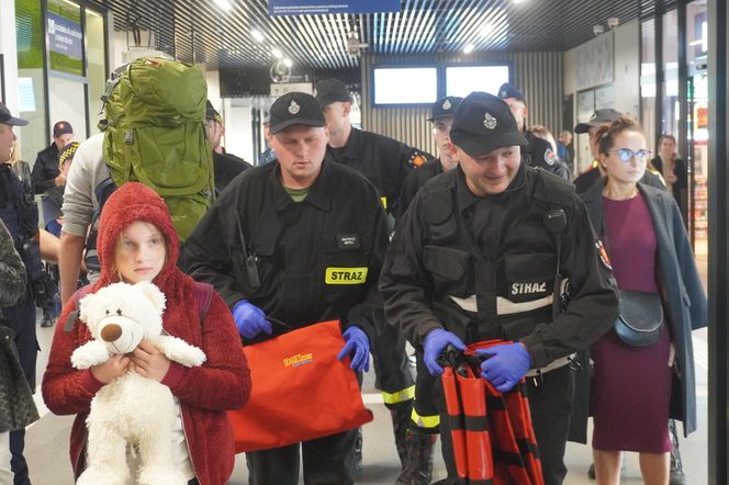 Ćwiczenia obronne Kielce-24 na dworcach kolejowym i autobusowym