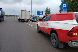 Kierowcy zawodowi za kierowcami tirów na A1 na podwójnym gazie. Było ich kilku jednego dnia!