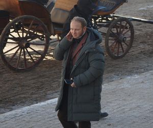 Gwiazdy marzną na planie Lalki