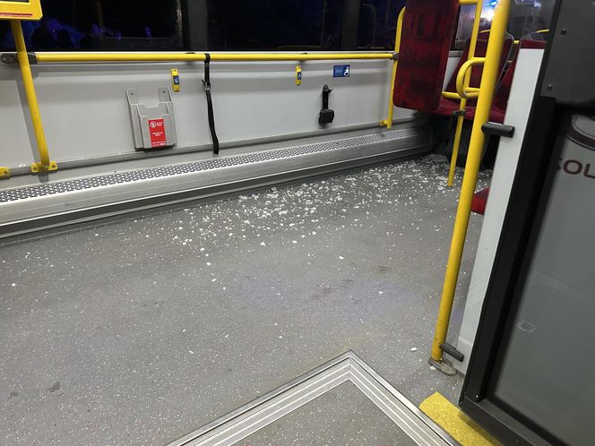 Śmiertelny wypadek z udziałem autobusu i samochodu osobowego przy ulicy Płochocińskiej