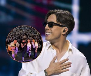 Scena runęła, ale Kwiatkowski się nie poddał. Dał niezłe show na schodach ratusza