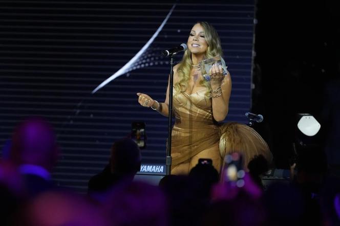 Wpadka Mariah Carey na czerwonym dywanie