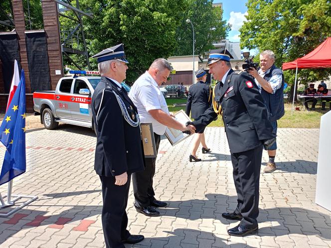 Akty nadania wyższych stopni służbowych odebrało w tym roku 21 strażaków z Komendy Miejskiej PSP w Siedlcach