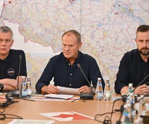 Tusk: straty będziemy liczyli w miliardach