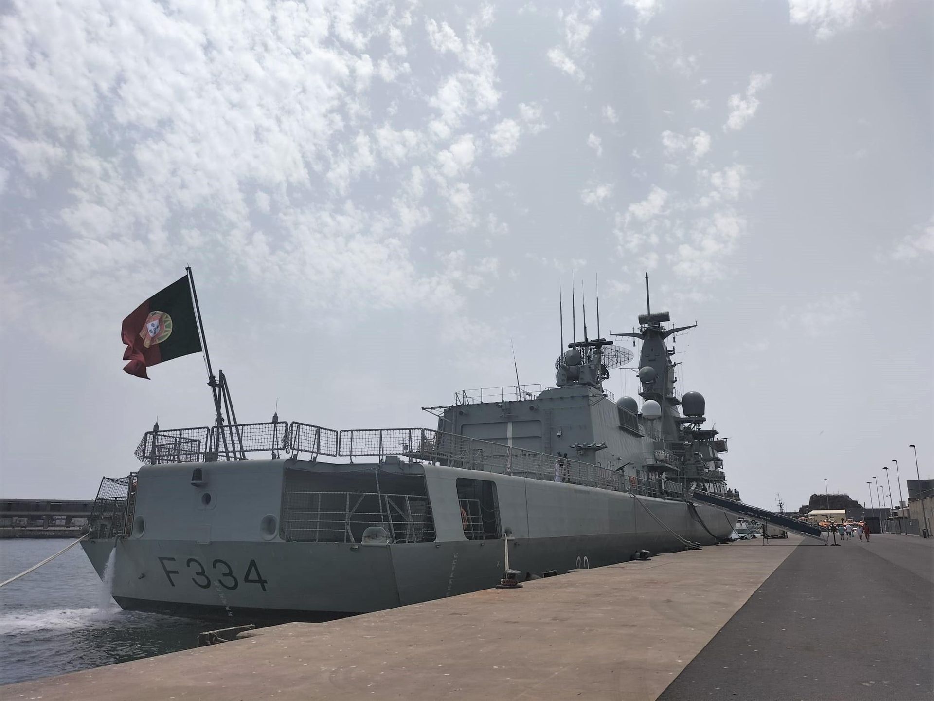 Portugalska fregata NRP D. Francisco de Almeida 