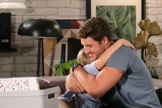 M jak miłość odc. 1769: Szymek (Staś Szczypiński), Marcin (Mikołaj Roznerski)