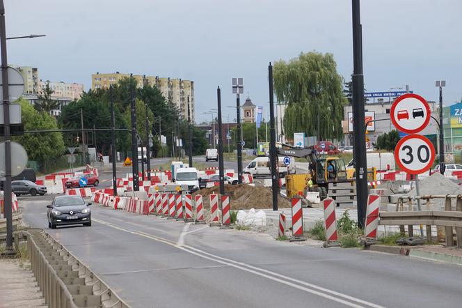 Nad Brdą w Bydgoszczy powstają nowe mosty. Zaglądamy na plac budowy [ZDJĘCIA]