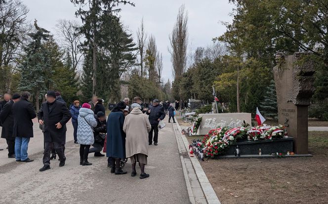 Tak wygląda grób Jana Olszewskiego 6. rocznice śmierci
