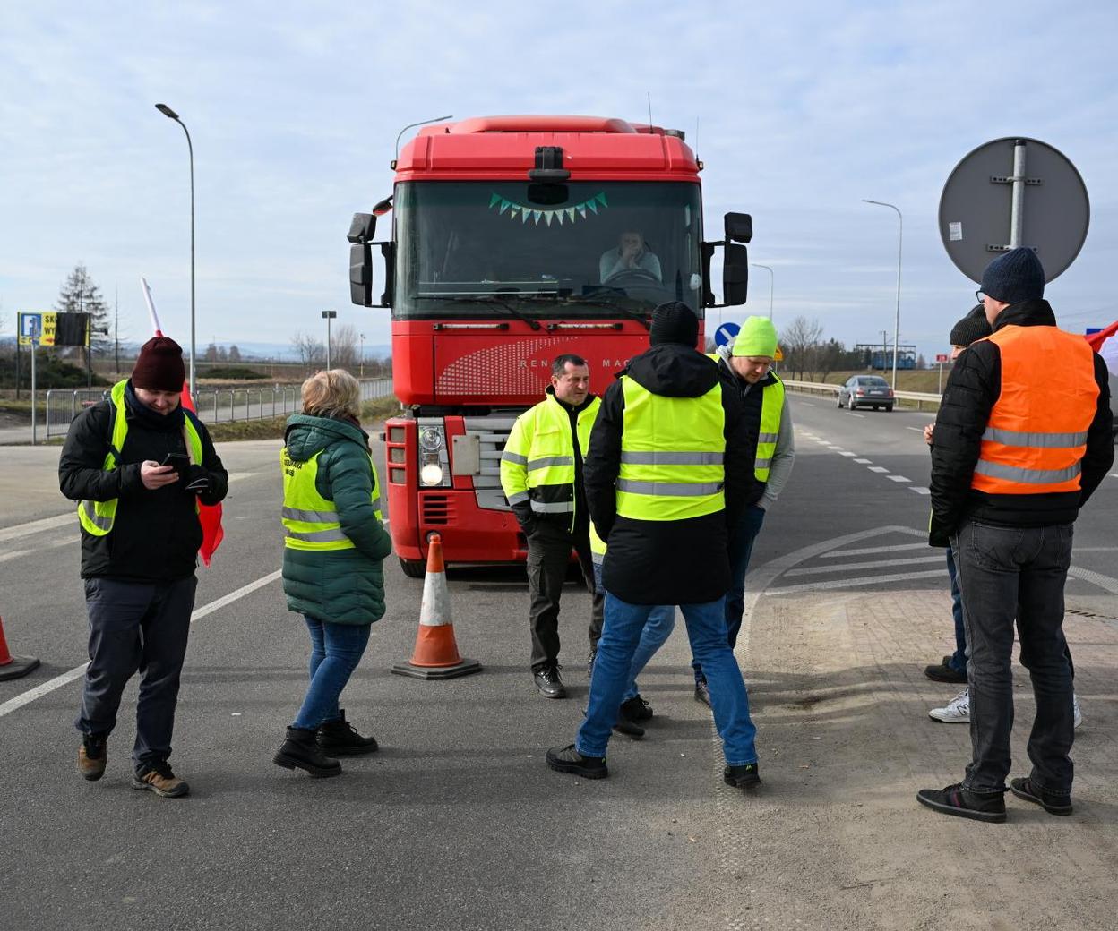 Strajk Rolników Na Podkarpaciu Ogromne Kolejki Ciężarówek Do Przejść Granicznych Z Ukrainą 8518