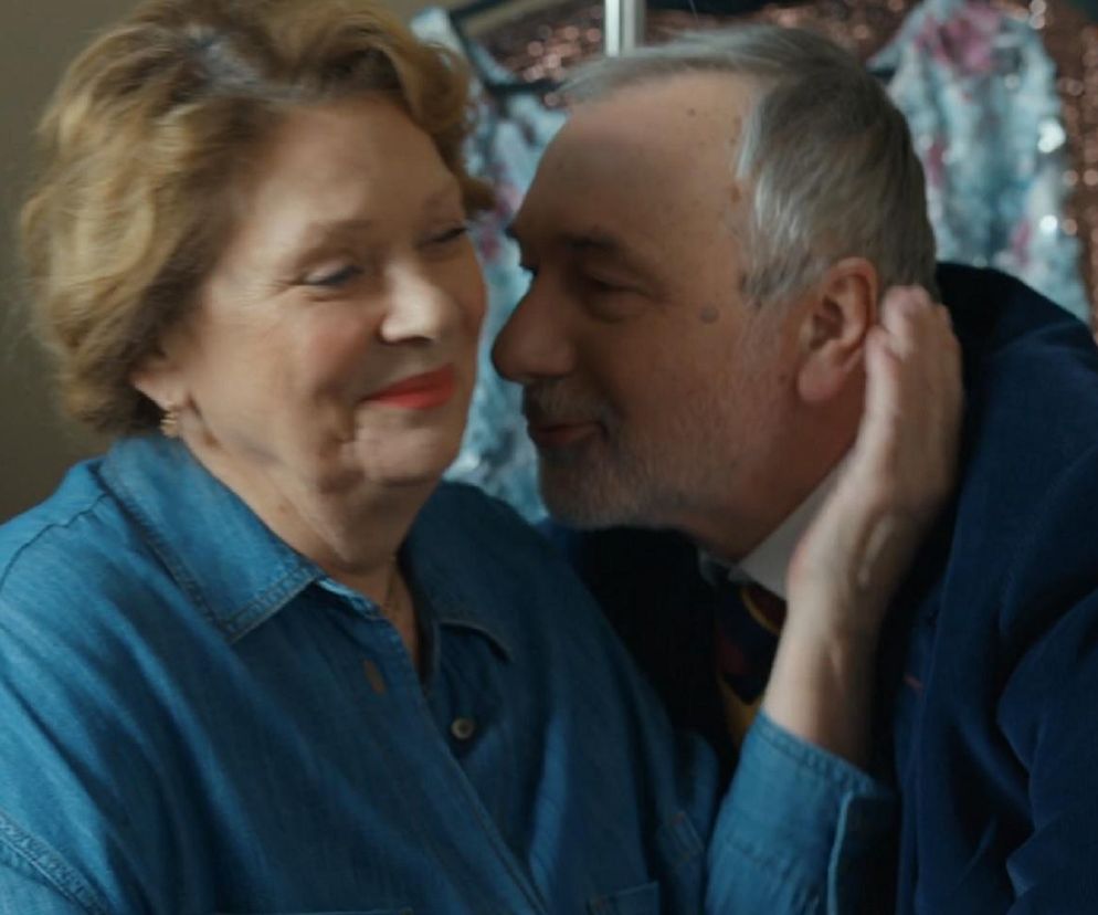 Barwy szczęścia, odcinek 3196. Józefina (Elżbieta Jarosik), Andrzej (Leon Charewicz)