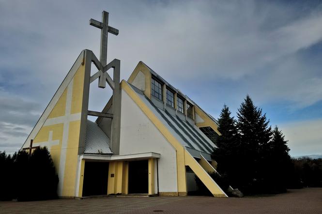 kościół pw. NMP Matki Kościoła Bełchatów