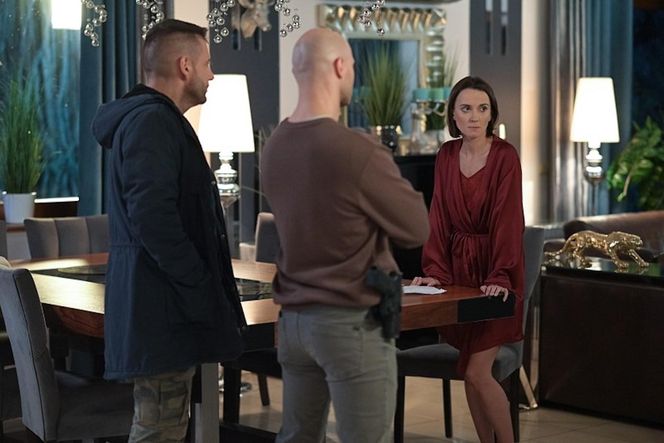 Pierwsza miłość, odcinek 3969. Melka (Ewa Jakubowicz), policja