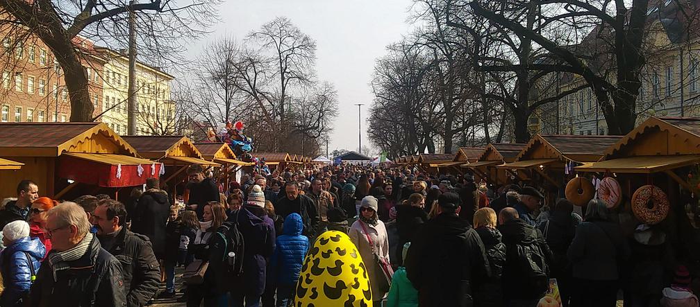 Jarmark Wielkanocny w Alei Kwiatowej