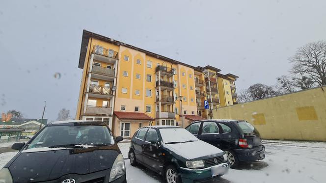 Nowe fakty o zabójstwie w Kętrzynie mrożą krew w żyłach. Kamil zmasakrował matkę siekierą?