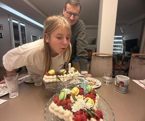 Tak wyrosła córka Morawieckiego. Magda to już pannica, gdy taka został premierem była słodkim maluchem! [ZDJĘCIA]