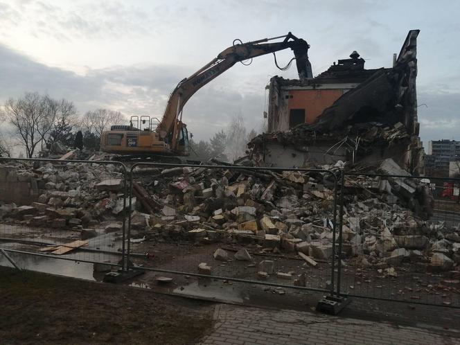 Budynek „Chemii” w Siedlcach przechodzi do historii