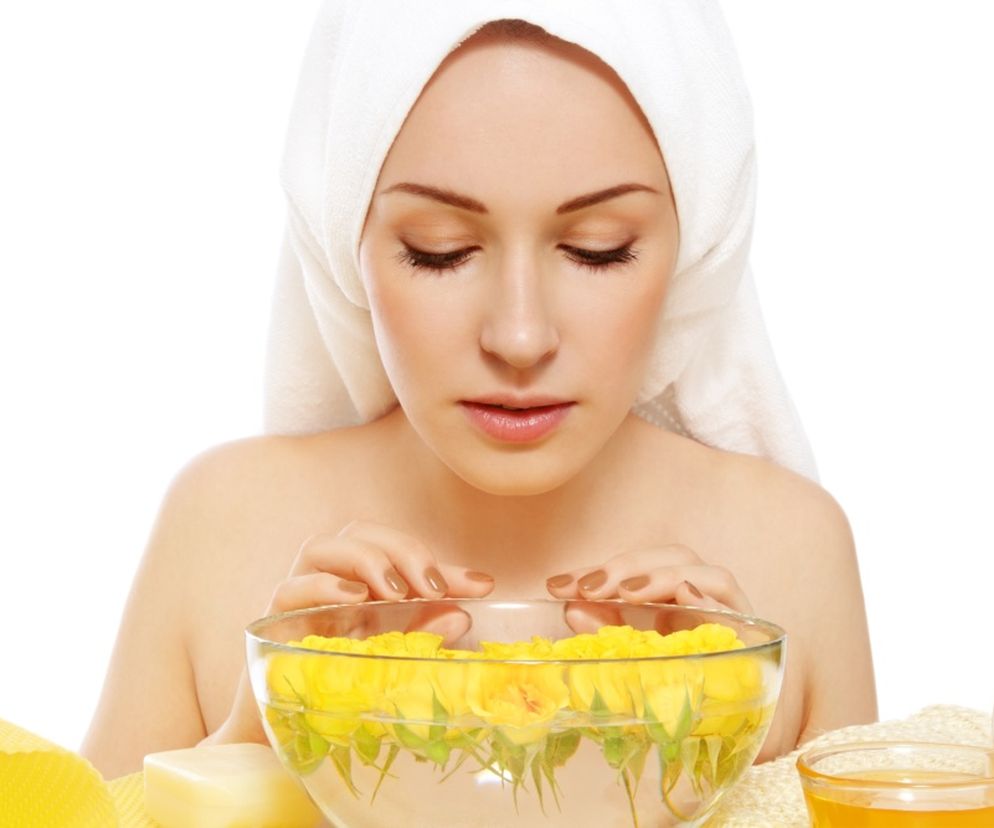 Pielęgnacja stóp i dłoni domowymi sposobami