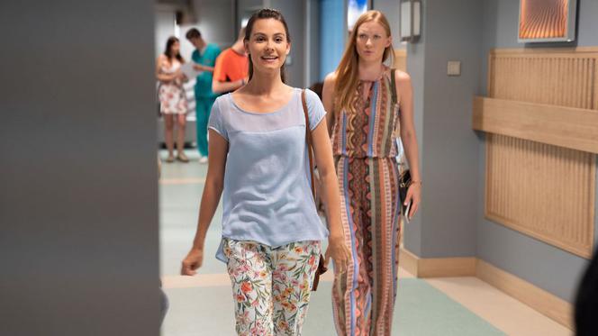 Na dobre i na złe odcinek 719,  Wiktoria (Katarzyna Dąbrowska), Blanka (Pola Gonciarz)