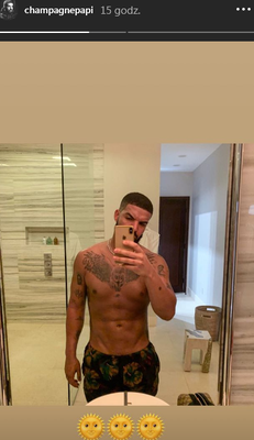 Drake bez koszulki