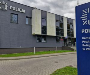 Ukryta kamera na komendzie. Policjant podglądał inne osoby